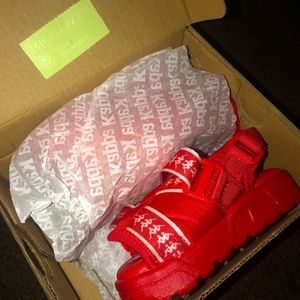 KAPPA TODDLER SANDALS SIZE 5C still like Brand New!!